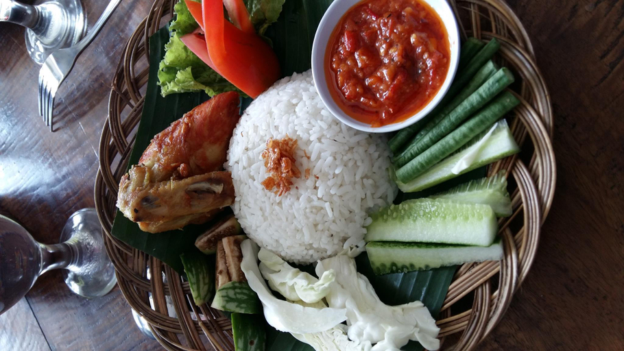 Food & Drinks 4, Hotel Taman Sari, Serang