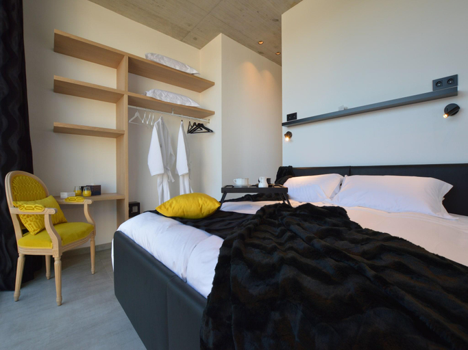 Bedroom 2, Cozy Villa in Dalhem Ardennes with Private Garden, Liège