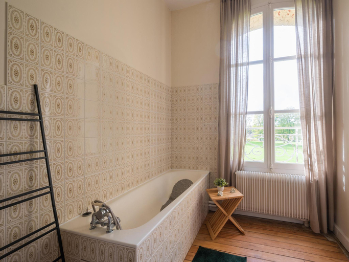 Bathroom 3, Holiday home adjoining a château., Ardennes
