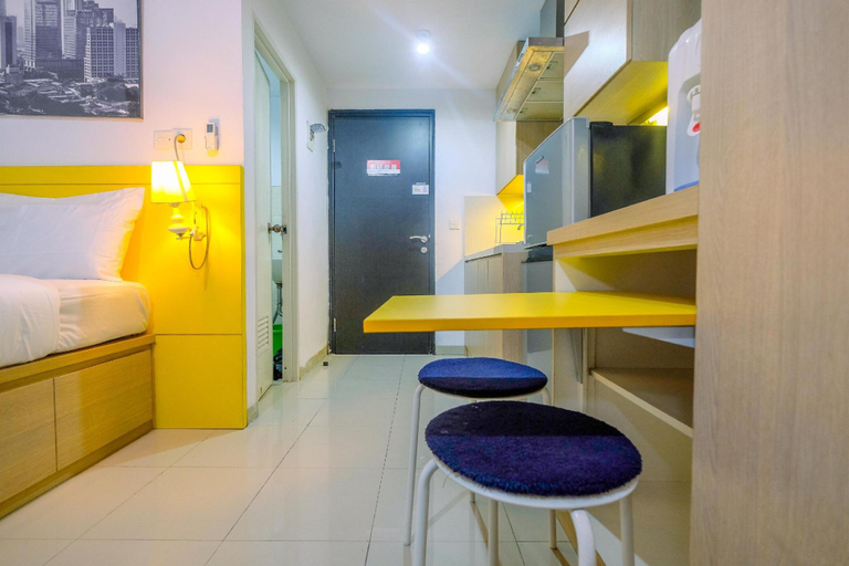Bedroom 2, Warm and Cozy Studio Park View Condominium Apartment, Depok