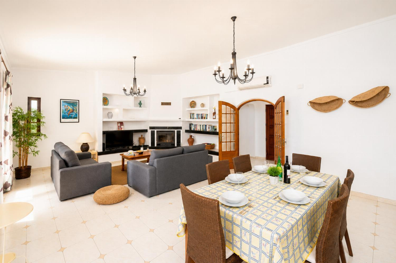 Others 4, Villa Gemini, Albufeira
