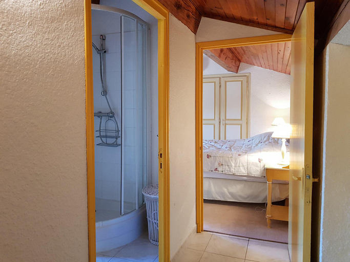 Bedroom 5, Villa in La Tour-sur-Orb with Pool & Garden, Hérault