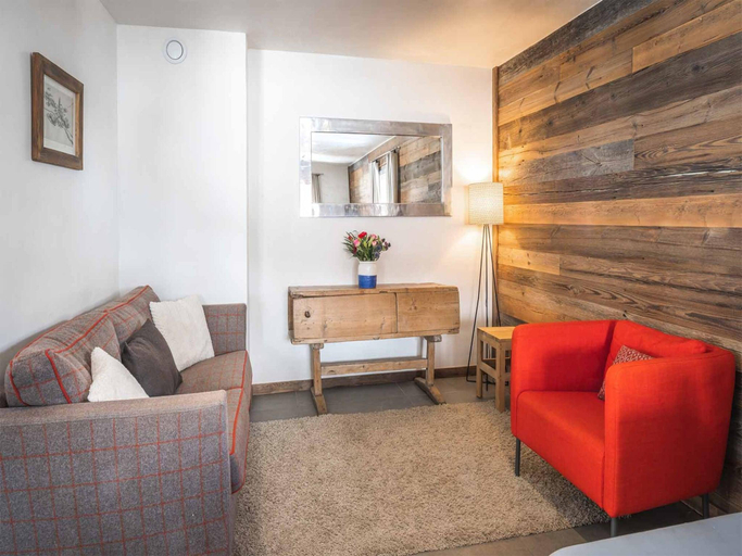Interior view 5, Chalet in Val d'Isère with Alpine Views, Savoie