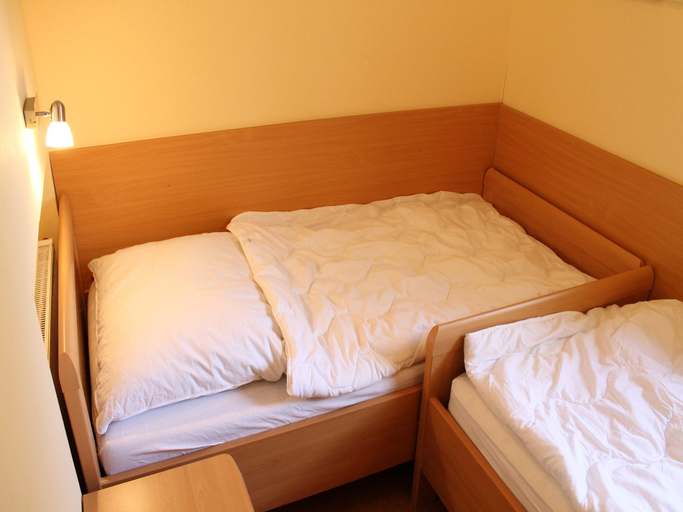 Bedroom 2, Chalet in Turracherhöhe near Ski Slopes, Murau
