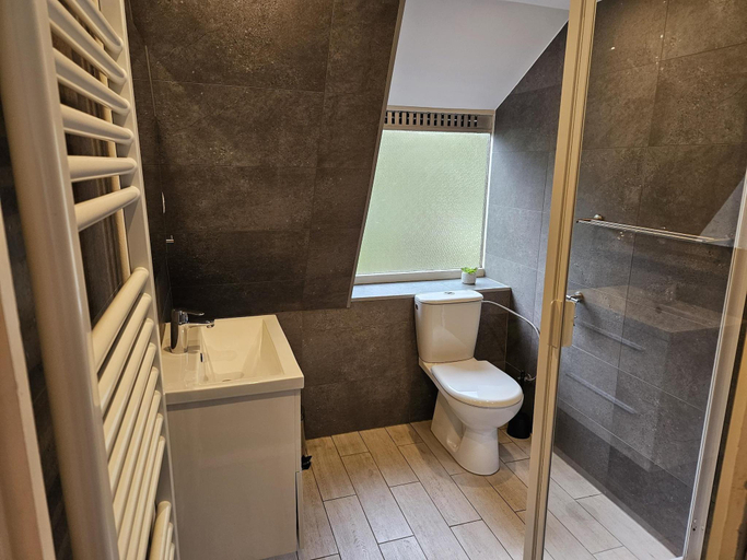 Bathroom, Chalet Hideaway in Durbuy Countryside, Luxembourg