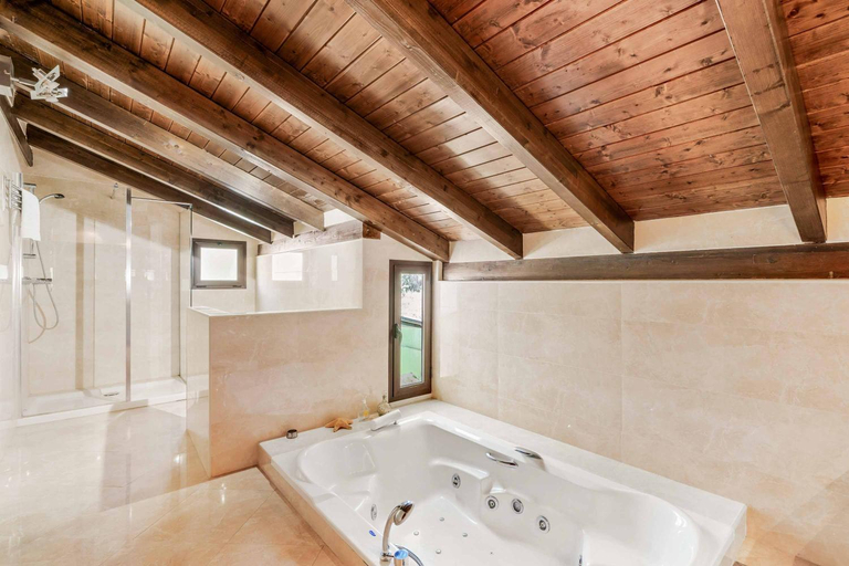 Bathroom 3, Villa La Sultana, Málaga