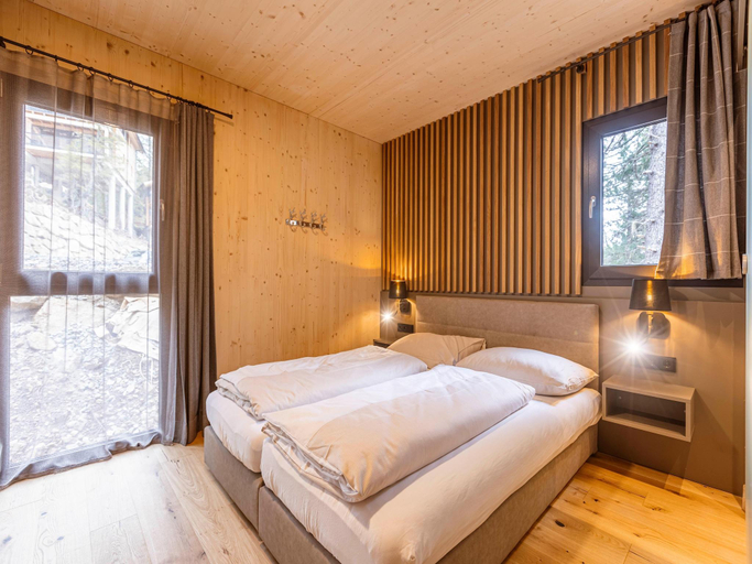 Bedroom 2, Lavish chalet with sauna & hot tub, Murau