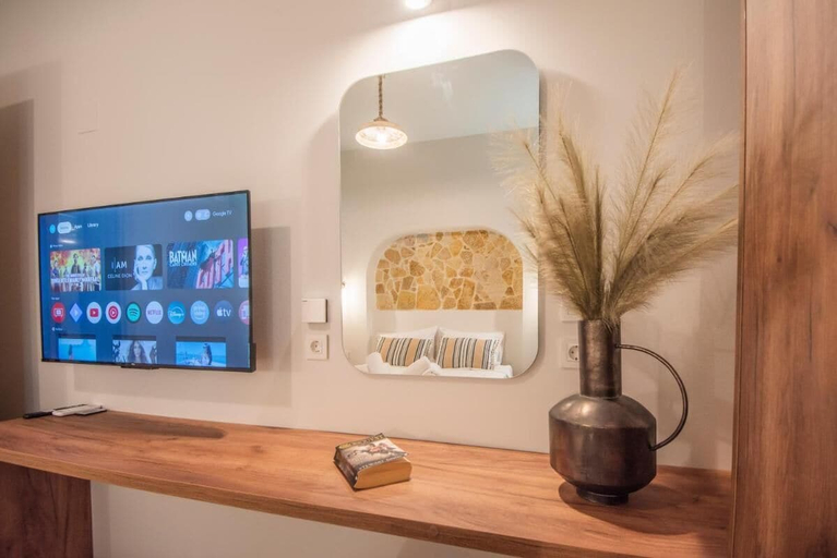 Room amenity, Theofani's Apartment, Crete