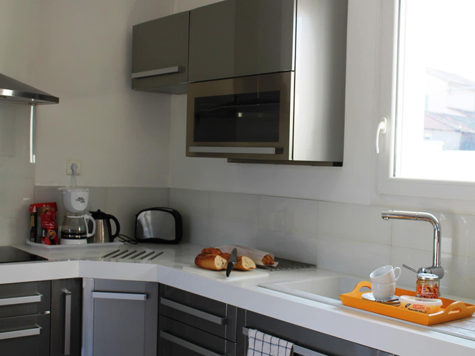Kitchen 2, Villa in Languedoc with Pool near Historic Cities, Gard