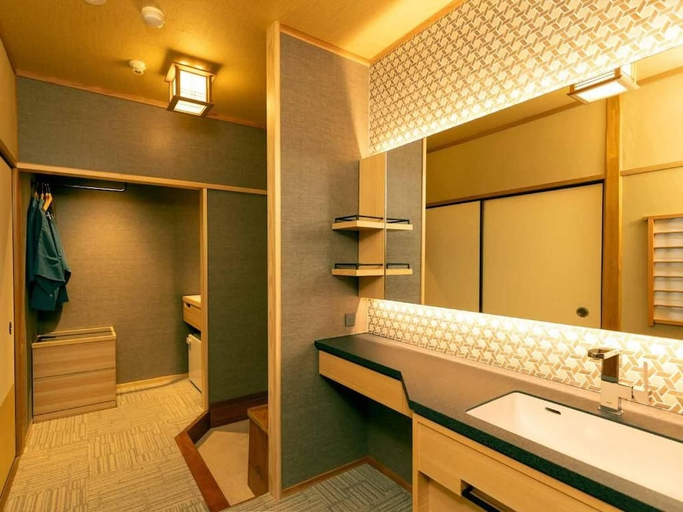 Bathroom 4, Ryoso Yufuin Yamadaya, Yufu