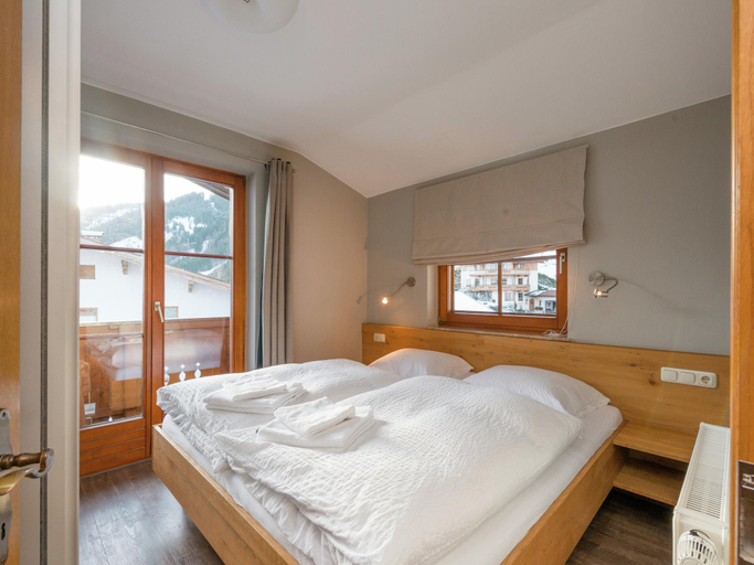 Bedroom 2, Chalet in Dienten on Hochkonig Ski Slopes, Zell am See