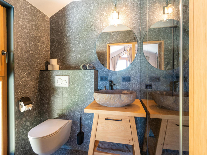 Bathroom 3, Amazing chalet in Wolting with sauna, Tamsweg