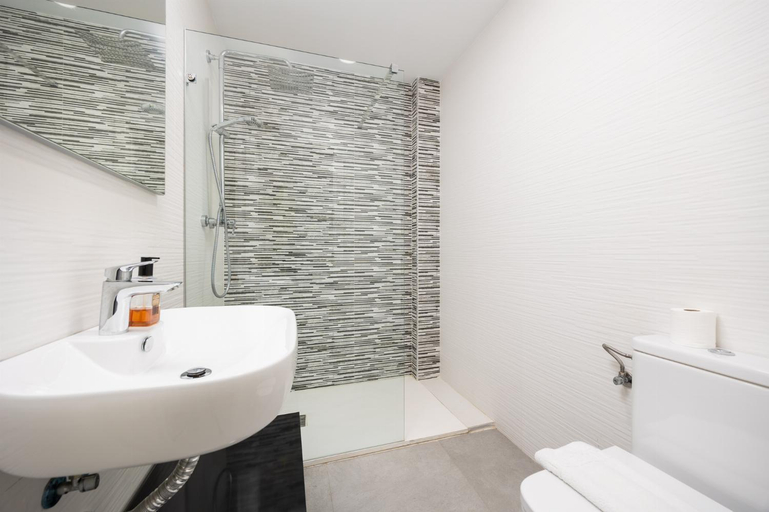Bathroom 3, Casa Eva, Málaga
