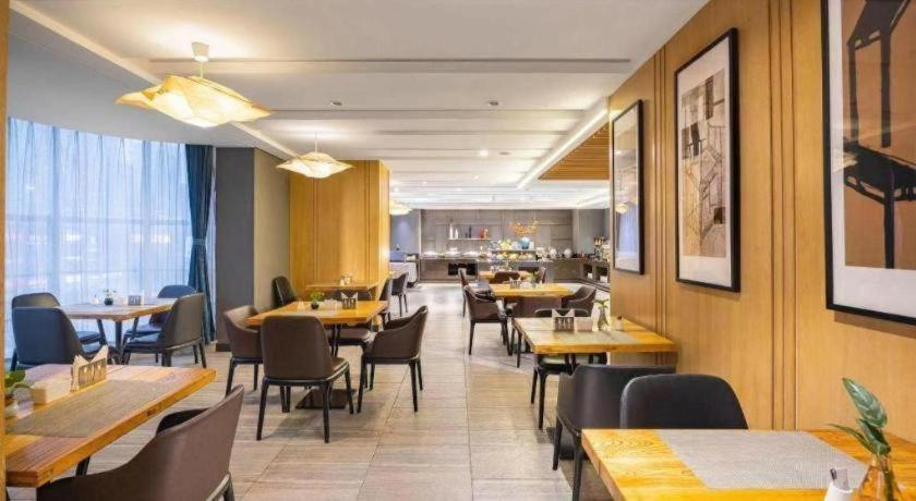 Food & Drinks 5, Yitel Shenyang Sanhao Street Shengjing Hospital, Shenyang
