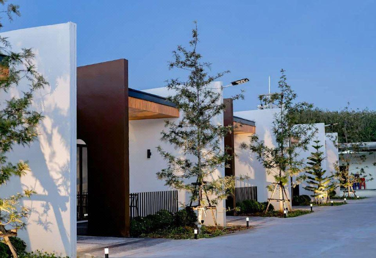 5, Bed Resort Sadao, Sadao