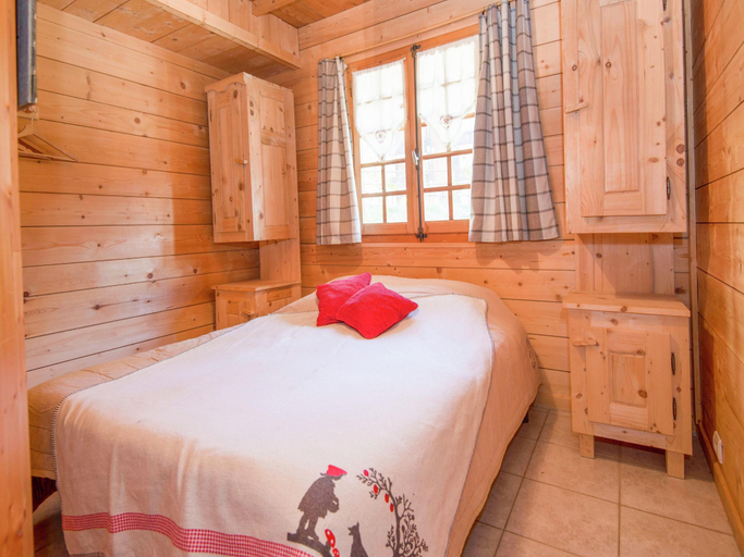 Bedroom 3, Chalet in Chatel near Les Portes du Soleil, Haute-Savoie