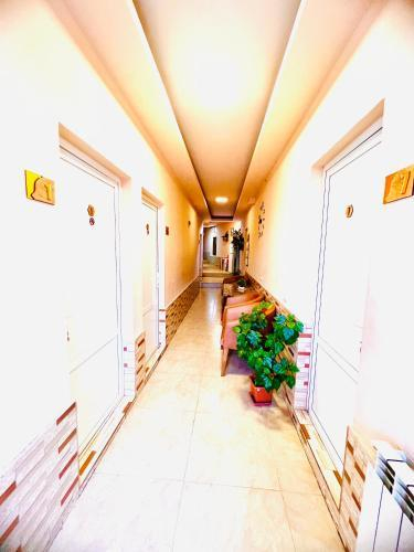 Others 4, MarNar Hotel, Yerevan