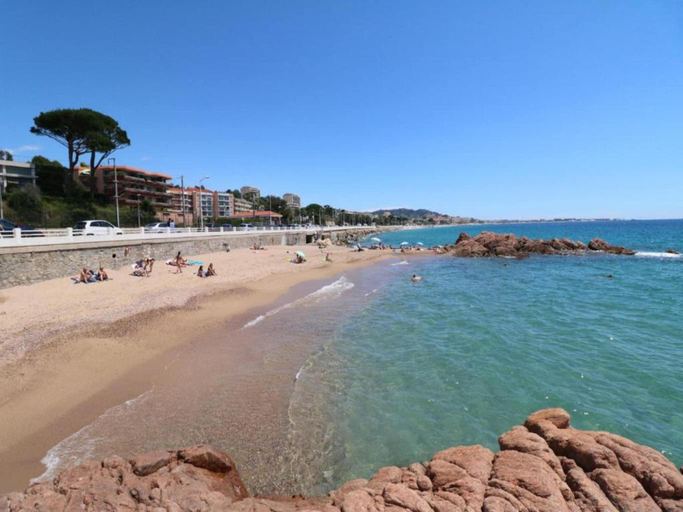 Surrounding environment 2, Scenic villa in Cannes with private pool, Alpes-Maritimes