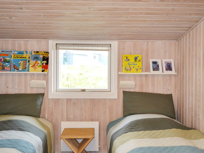 Bedroom 2, 6 person holiday home in Fanø, Fanø