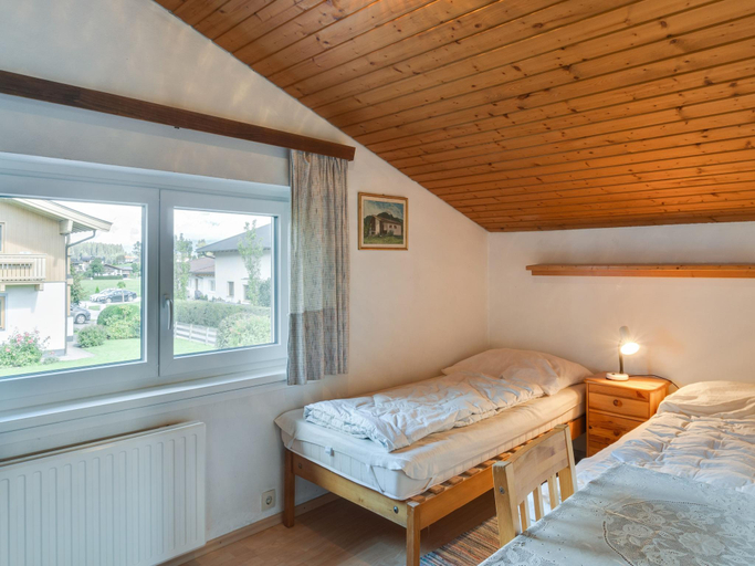 Bedroom 4, Chalet in Maishofen near Ski Slopes, Zell am See