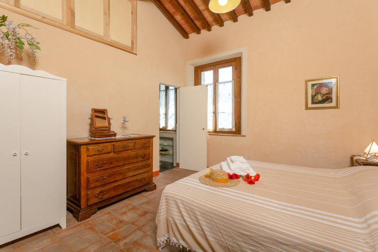 Bedroom 3, Villa Rossa Large Private Pool, WiFi, Pisa