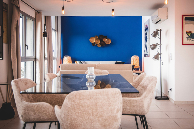 Room 2, Wake Up to the Sea Duplex Apartment Near Monaco, Alpes-Maritimes