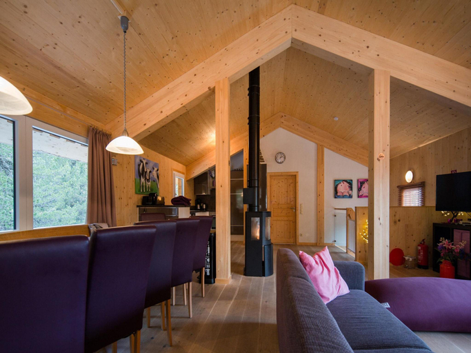 Food & Drinks, Chalet in Austria near Ski Slopes & Sauna, Murau