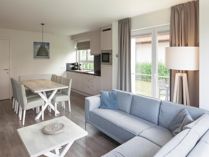 Restaurant 1, Spacious Modern Villa • Near Beach, West-Vlaanderen