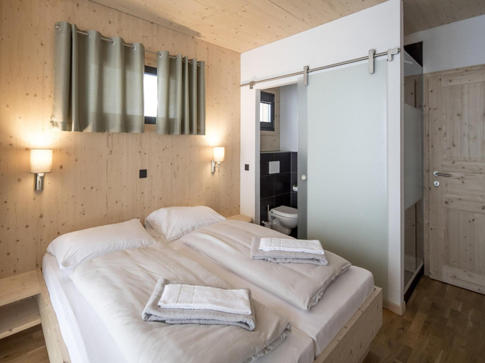 Bedroom 3, Nice chalet with balconies, Liezen