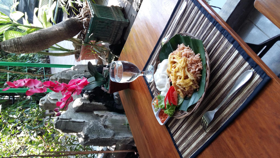 Food & Drinks 2, Hotel Taman Sari, Serang