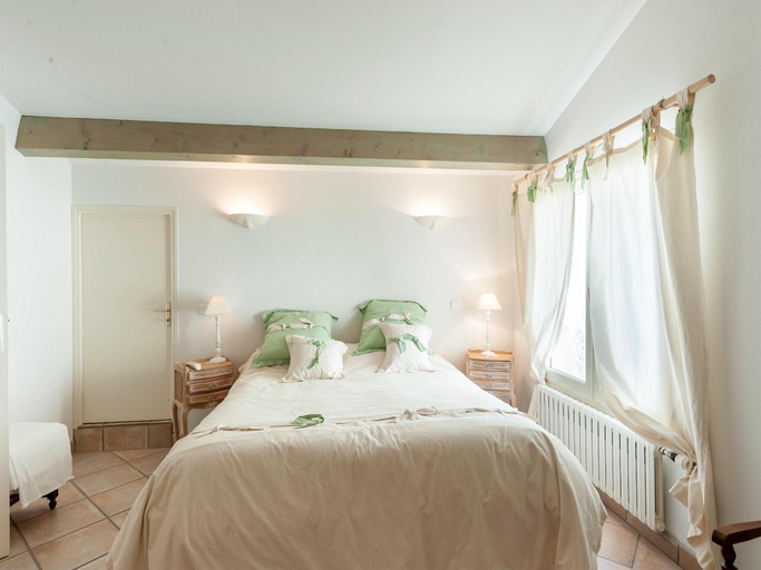 Bedroom 4, Elegant villa in Les Mées with garden, Alpes-de-Haute-Provence