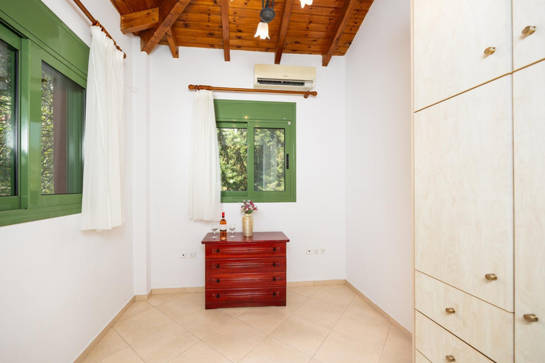 Facilities 5, Villa Poseidonia, Ionian Islands