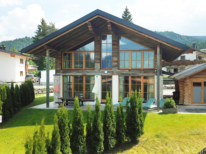 Exterior view 2, Charming Alpine chalet in Weidach, Innsbruck Land