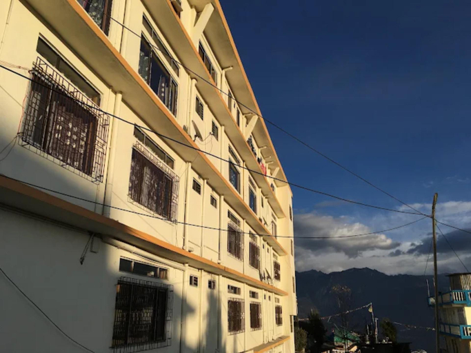 Exterior & Views 1, Bumla inn, Tawang