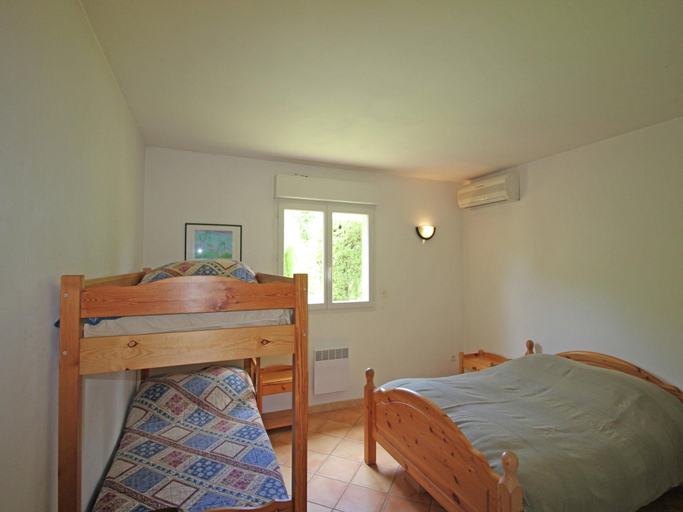 Bedroom 3, Villa in Provence with Pool and Garden, Var