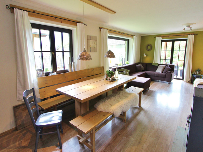 Others 4, Chalet in Leogang near Ski Slopes, Zell am See