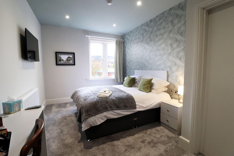 Bedroom 3, The Bridge Inn Hotel, Bolton