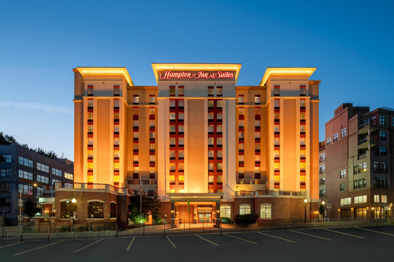 Exterior & Views 2, Hampton Inn & Suites Albany-Downtown, Albany