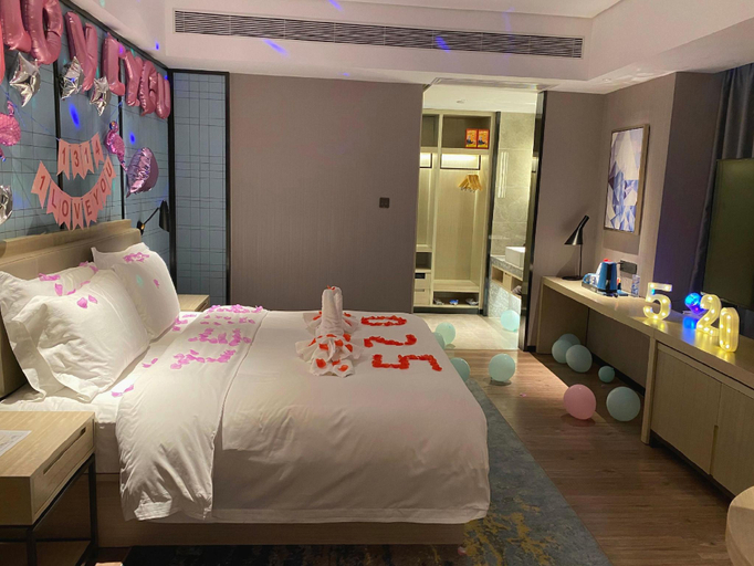 Bedroom 2, Echarm Hotel Liuzhou Liunan Wanda Plaza Liuyong Road, Liuzhou