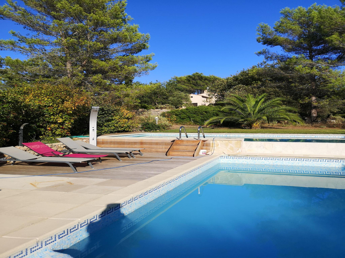 Swimming pool 1, Villa in Bagnols near Sea with Pool, Var