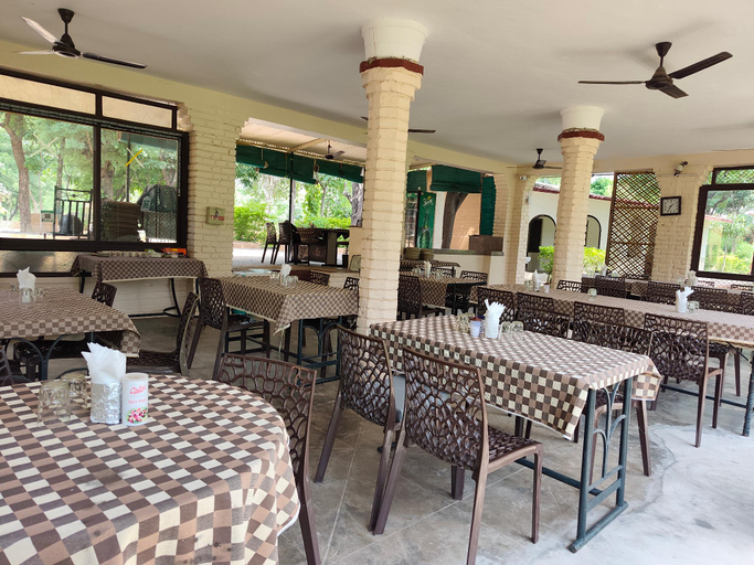 Food & Drinks, Roopam Resort, Pali