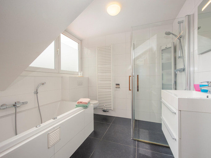 Bathroom, Villa in Arcen with Shower and sauna, Arcen en Velden