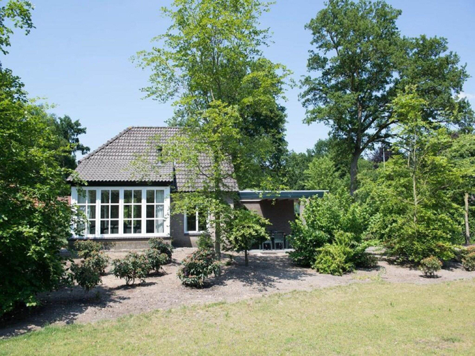 Exterior & Views 1, Luxury Villa in De Pier with Sauna, Uden