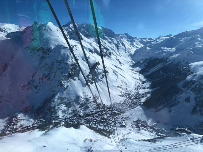 Surrounding environment 1, Chalet in Val d'Isère with Alpine Views, Savoie