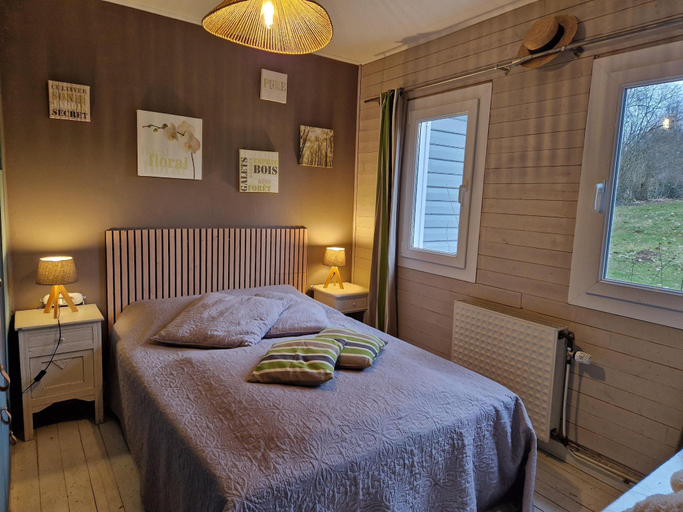 Bedroom 2, Charming Chalet in Transinne, Luxembourg