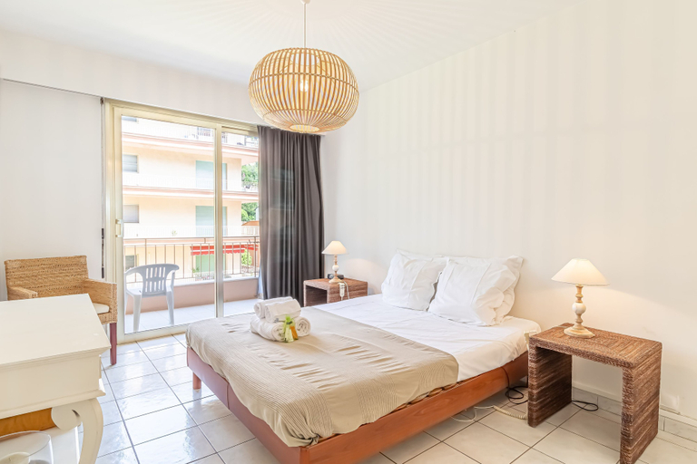 Room 5, Menton Garavan 2BR by the sea Parking, Alpes-Maritimes