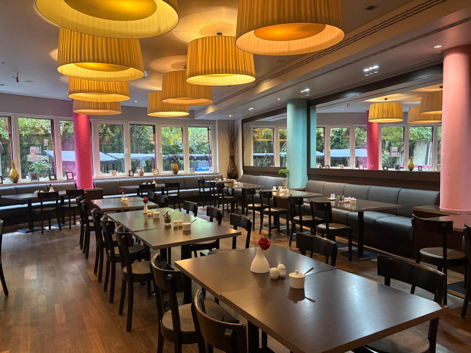 Food & Drinks 5, Tante ALMA Bristol Hotel, Frankfurt am Main