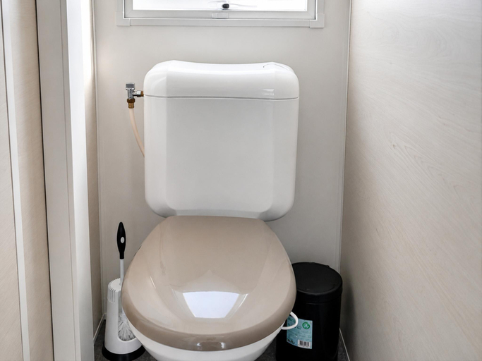 Bathroom, Breebos Chalet near Antwerp Camp, Antwerpen