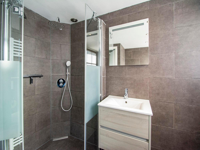 Bathroom 3, Villa in Callantsoog with Whirlpool and Beach, Zijpe
