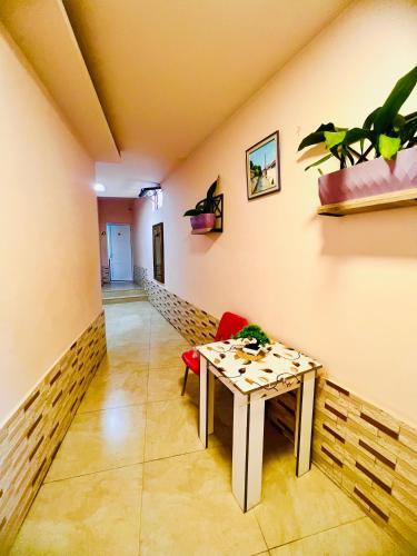 Others 5, MarNar Hotel, Yerevan